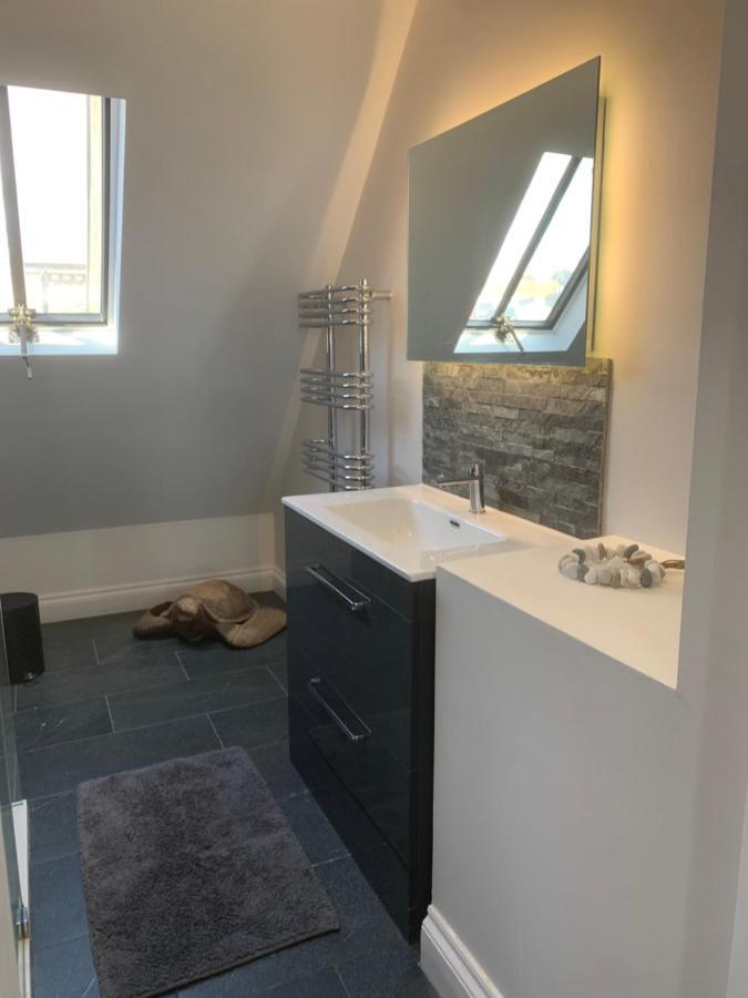 Penthouse Suite, Sea View, Close To Shops, Beach And Train St Leonards-on-Sea エクステリア 写真