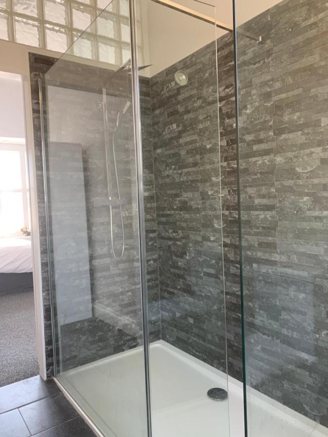 Penthouse Suite, Sea View, Close To Shops, Beach And Train St Leonards-on-Sea エクステリア 写真