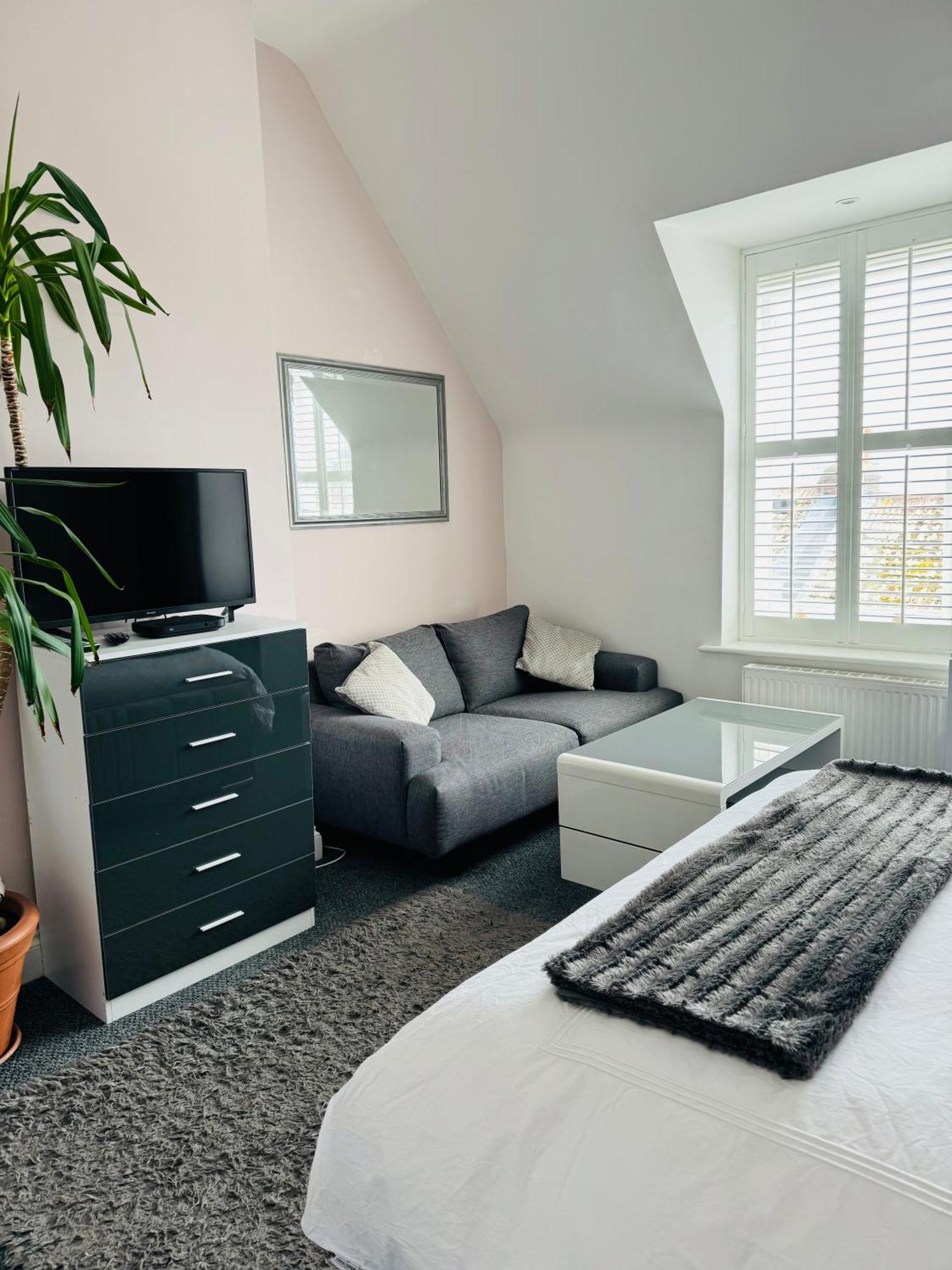 Penthouse Suite, Sea View, Close To Shops, Beach And Train St Leonards-on-Sea エクステリア 写真